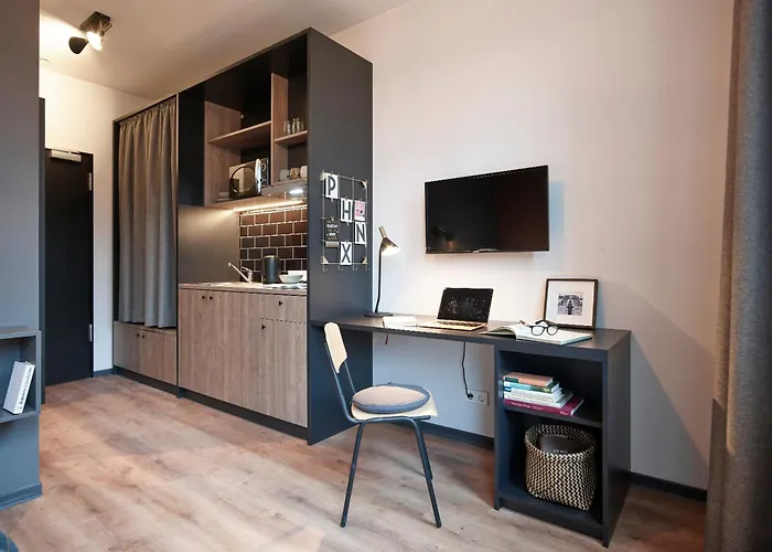 Phnx Aparthotel