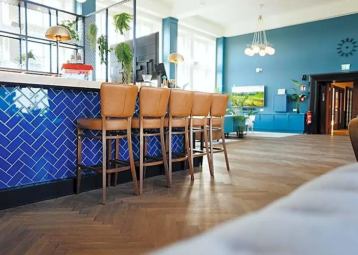 Phnx Aparthotel